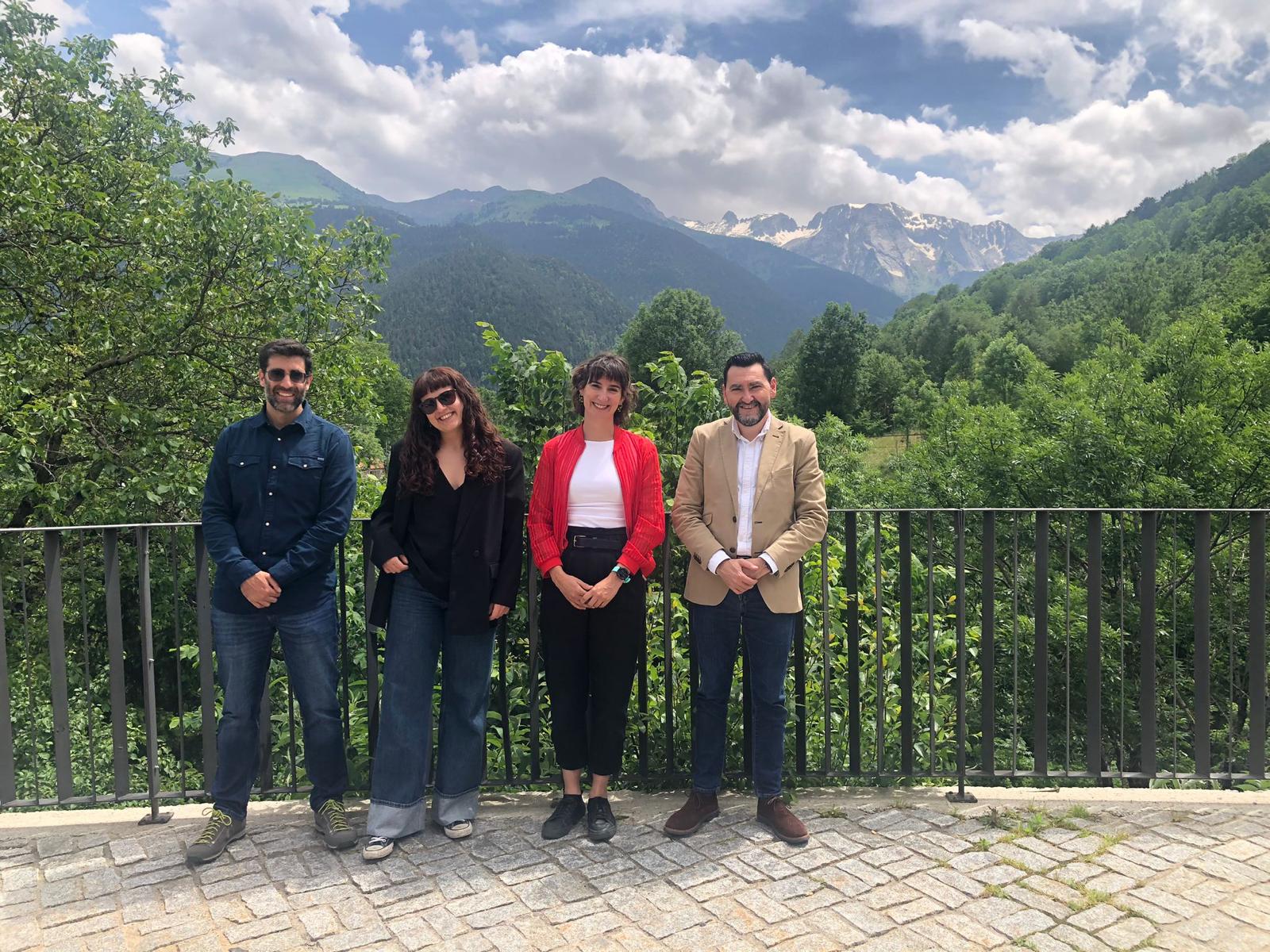 Jesús María Rodríguez (a la derecha), durante una visita de trabajo en Val d'Aran