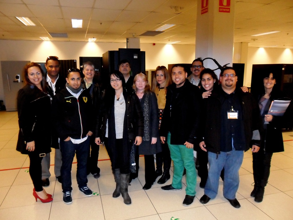Universitarios de Puerto Rico visitan el Centro de Proceso de Datos (CPD) de Nasertic