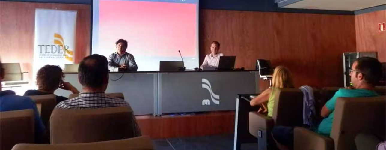 Sesión de trabajo sobre el Plan de Banda Ancha