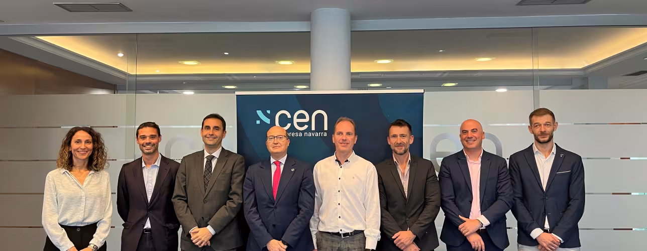 Izaskun Gutierrez, Daniel Montoya, Ricardo Goñi, Carlos Fernández, Iñaki Pinillos, Josean Vizcay, Javier Martínez y Juanra Aramendía