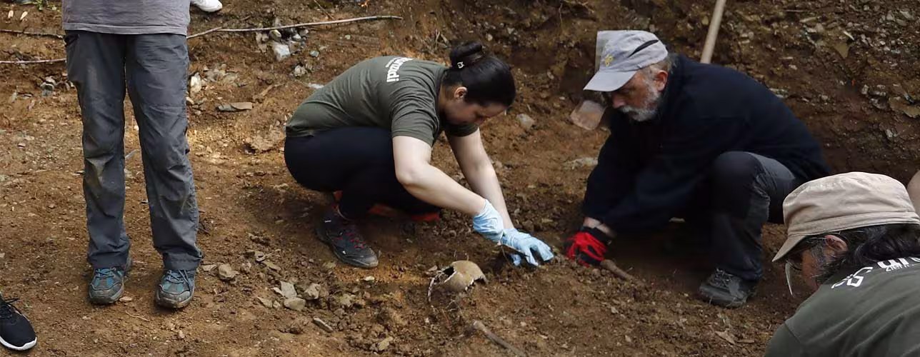 Imagen de archivo de la exhumación en Leranotz en 2018